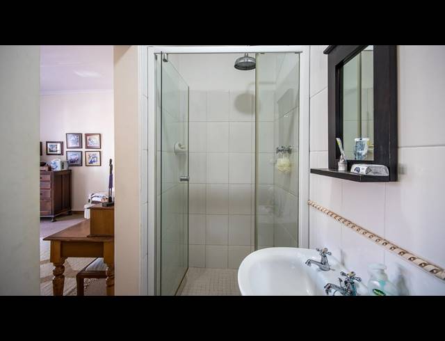 4 BEDROOM HOUSE FOR SALE IN GLENWOOD